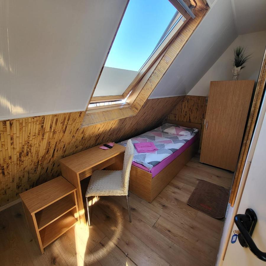 Pension Haus Baron 1 Neckarau MHG Zewnętrze zdjęcie