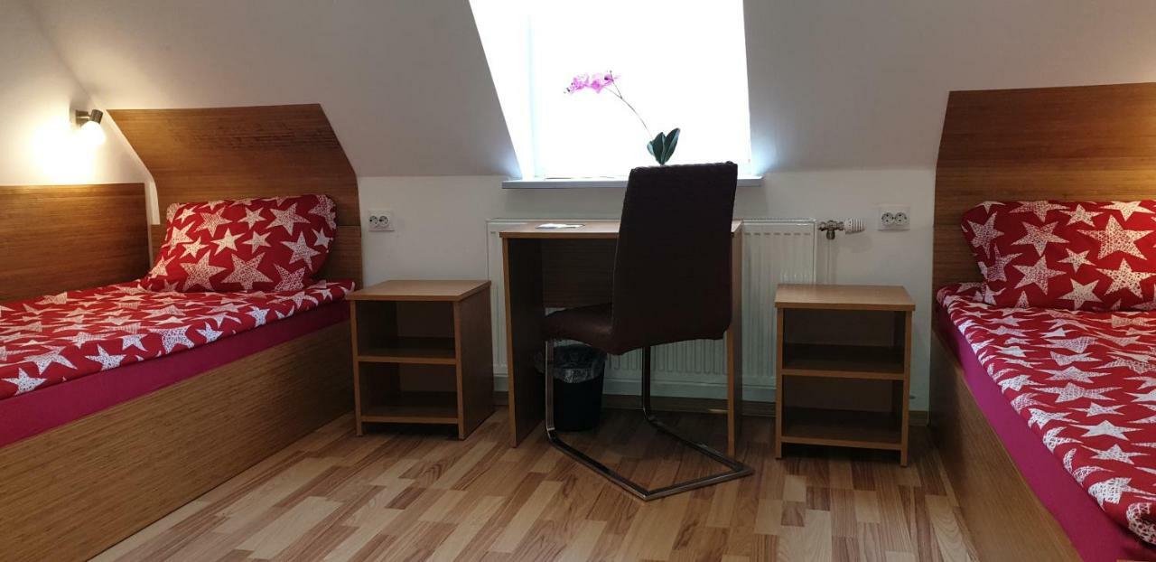 Pension Haus Baron 1 Neckarau MHG Zewnętrze zdjęcie