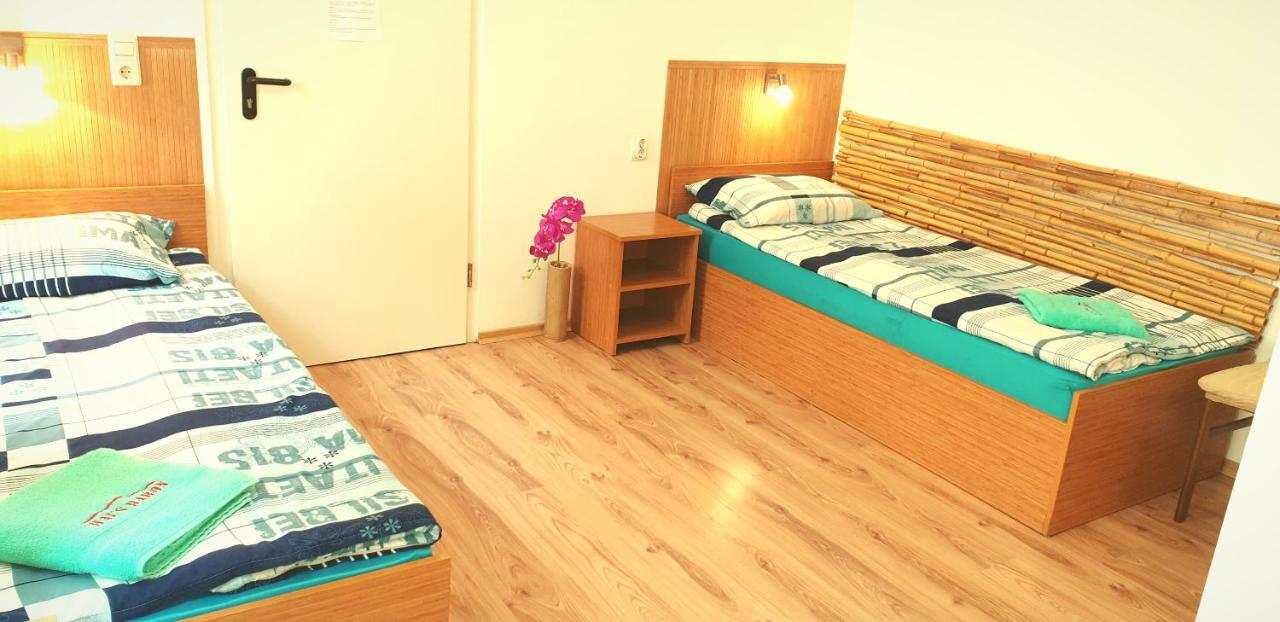 Pension Haus Baron 1 Neckarau MHG Zewnętrze zdjęcie